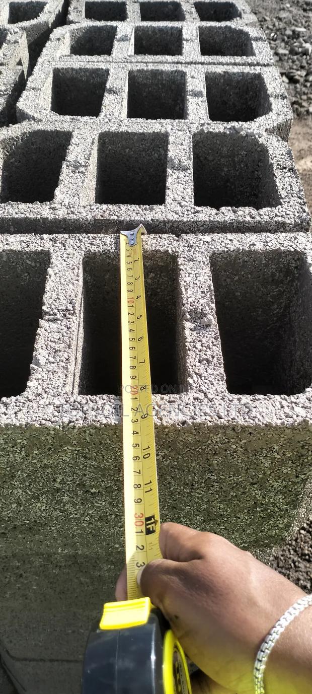 Hollow Concrete Blocks (Wall) - thumbnail 2