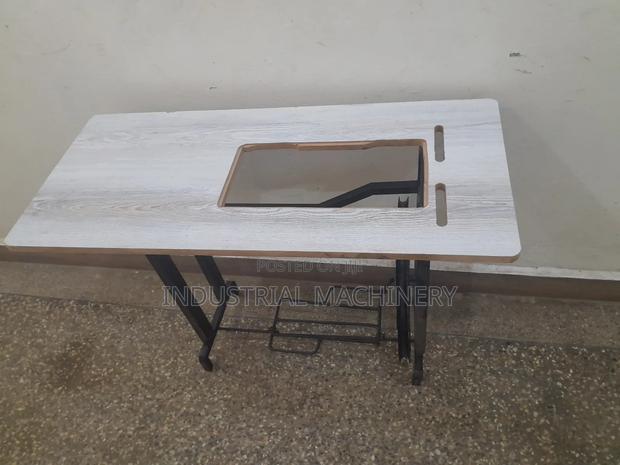 Sewing Table Local - main view