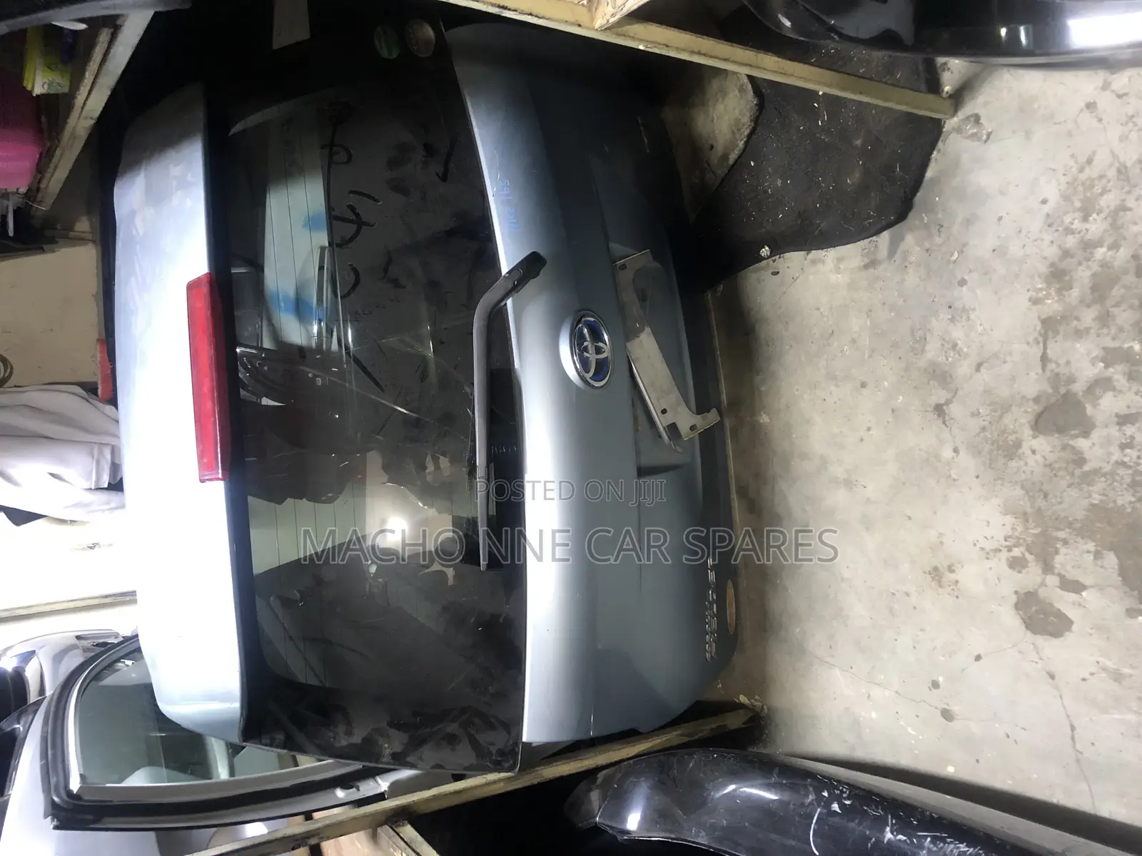 Toyota Fielder 161 Tailgate/Boot