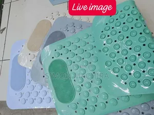 Non Slip Anti Slip Bathroom Pads With a Scrubber