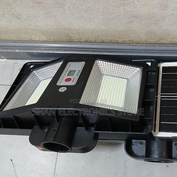 Amazing ~New 300 Watts Double Sided Solar Street Light