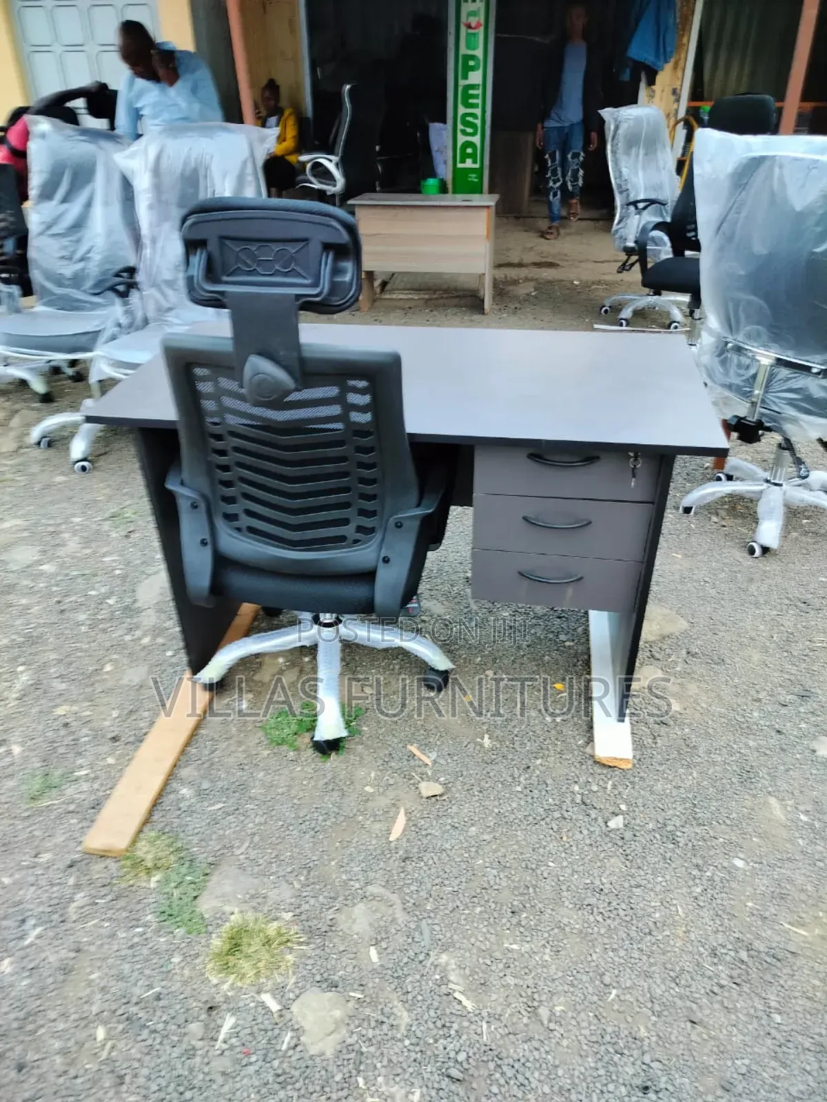 1.2m Office Desk and Headrest Office Chair