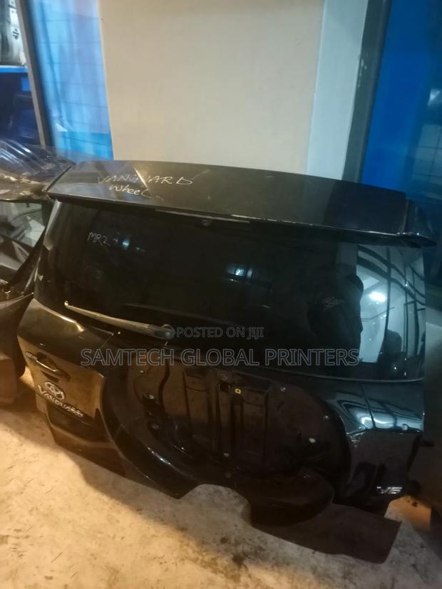 Exclusive Toyota Vanguard Boot