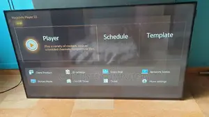 Samsung 65” UHD Smart Signage QBB Series
