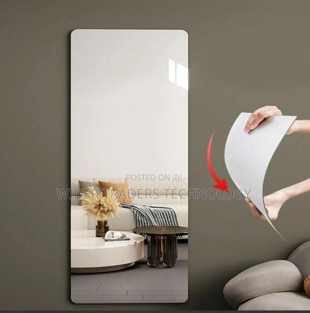 Acrylic Mirror Sheets for Wall Decor, 3mm L Shatter - thumbnail 2