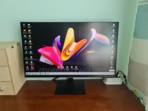 Samsung Smart Monitor M5 27"
