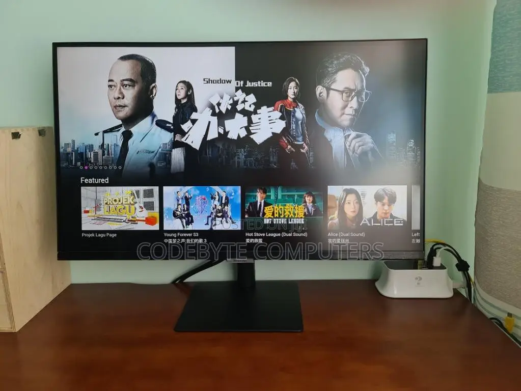 Samsung Smart Monitor M5 27"