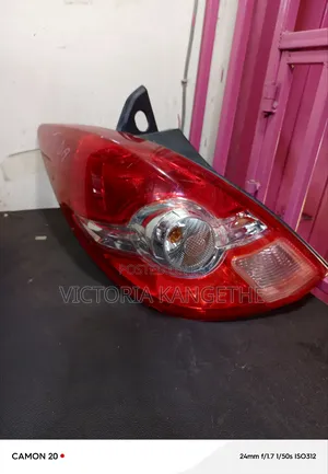 Nissan Tiida Station Taillight