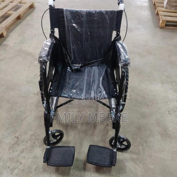 Standard Wheelchair - thumbnail 2
