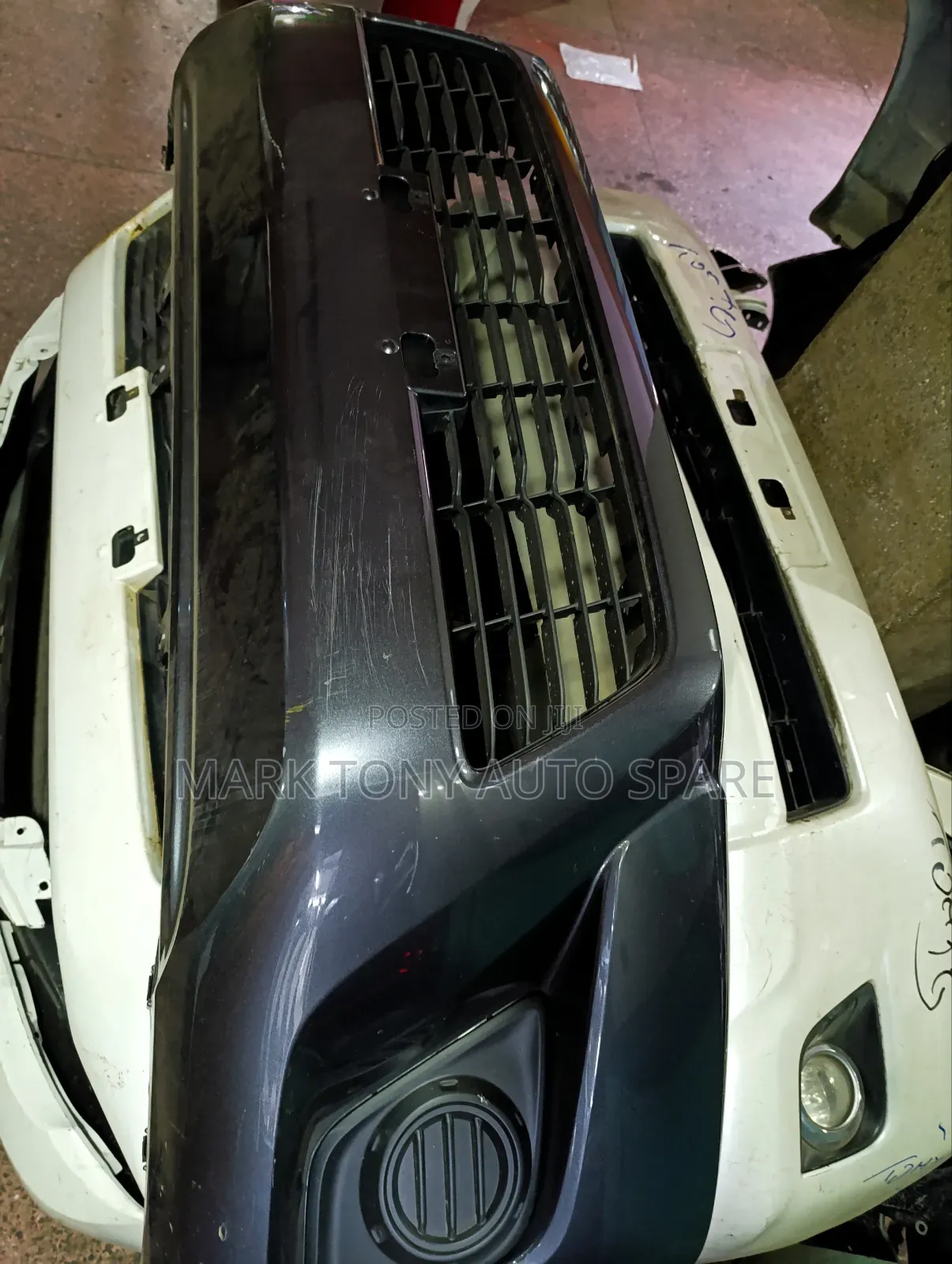 Toyota Vigo Level Front Bumper 2013