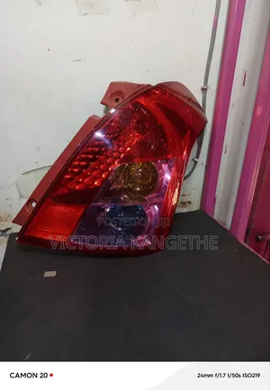 Suzuki Swift 2006 Taillight