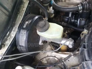 Land Cruiser 79 Brake Booster