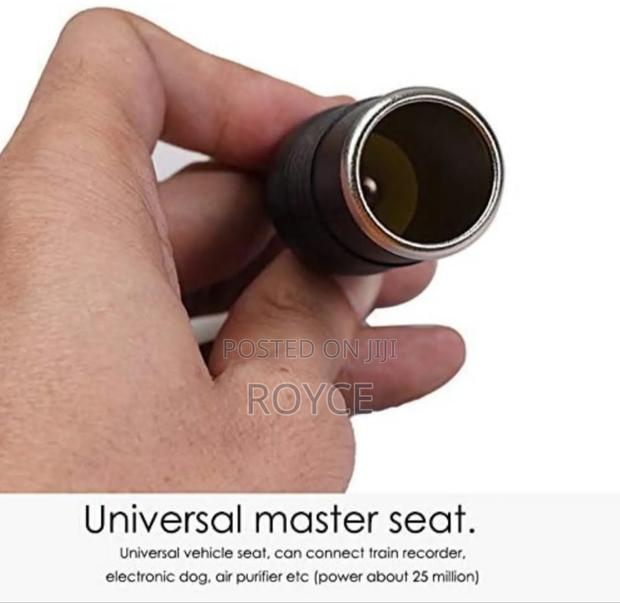 USB Port to 12V Car Cigarette Lighter Socket Convertor - thumbnail 3