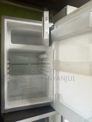 Counter Top Refrigerator 150L