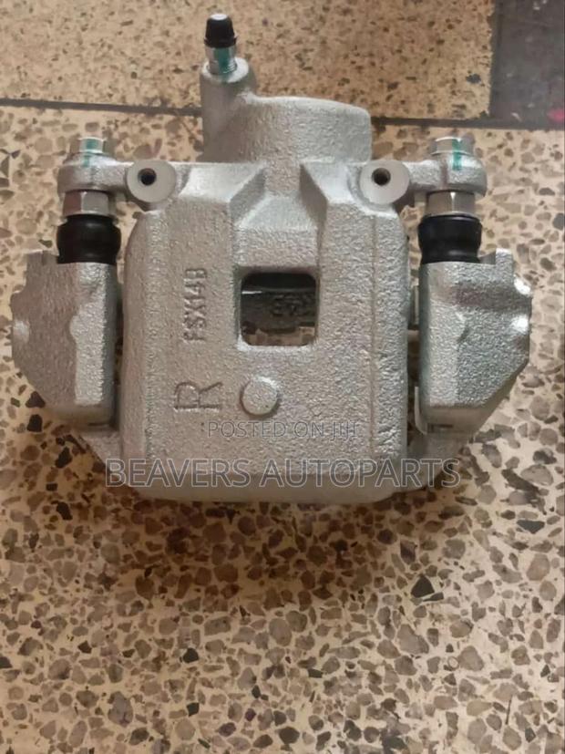 Landcruiser LC 100 Series Rear Calipers