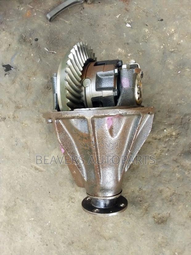 Toyota Hilux Vigo Rear Differential - thumbnail 2