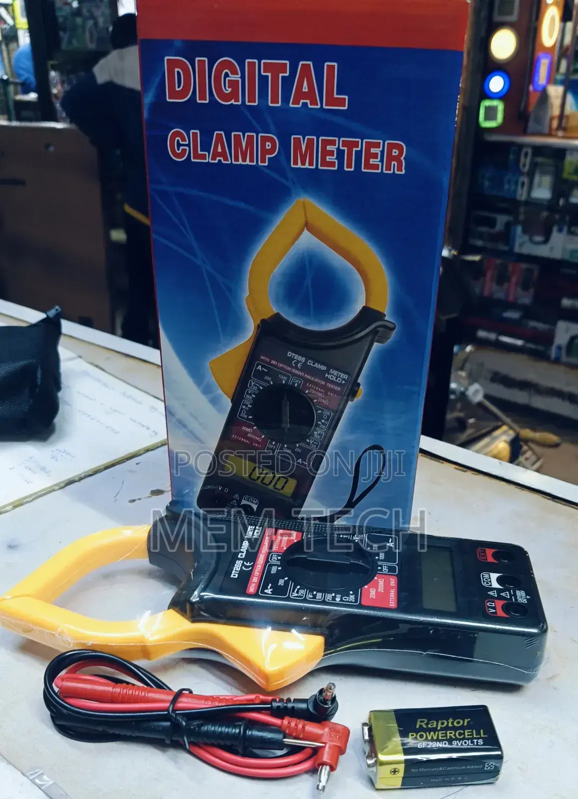 Digital Clamp Meter