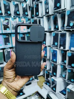 iPhone 16 Pro Max Nilkin Camshield Pro Back Cover