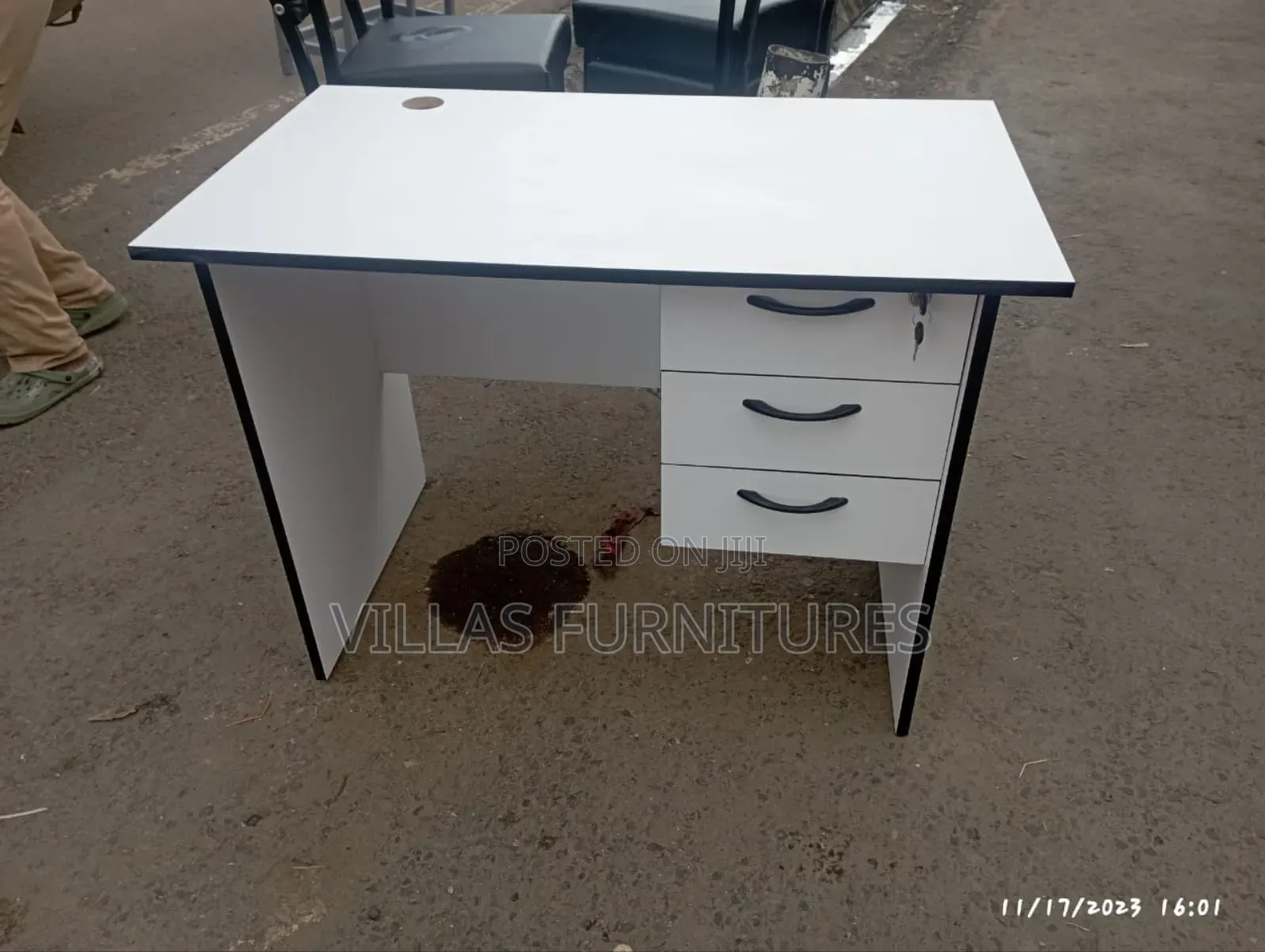 White Study Desk 1.2m