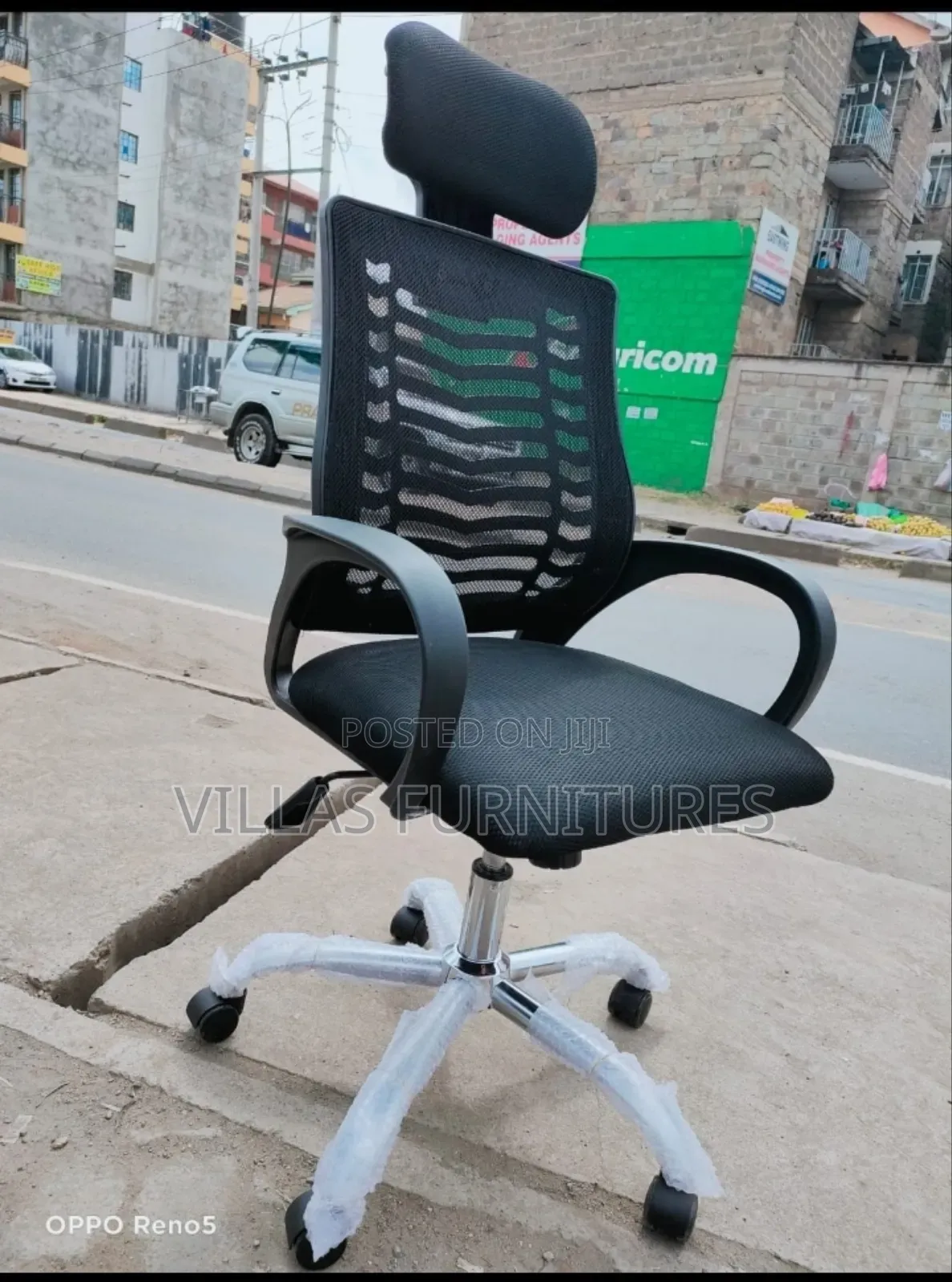 Swivel Headrest Office Chair
