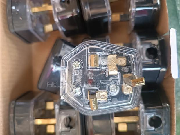 Top Plug 13A Fuses - thumbnail 3