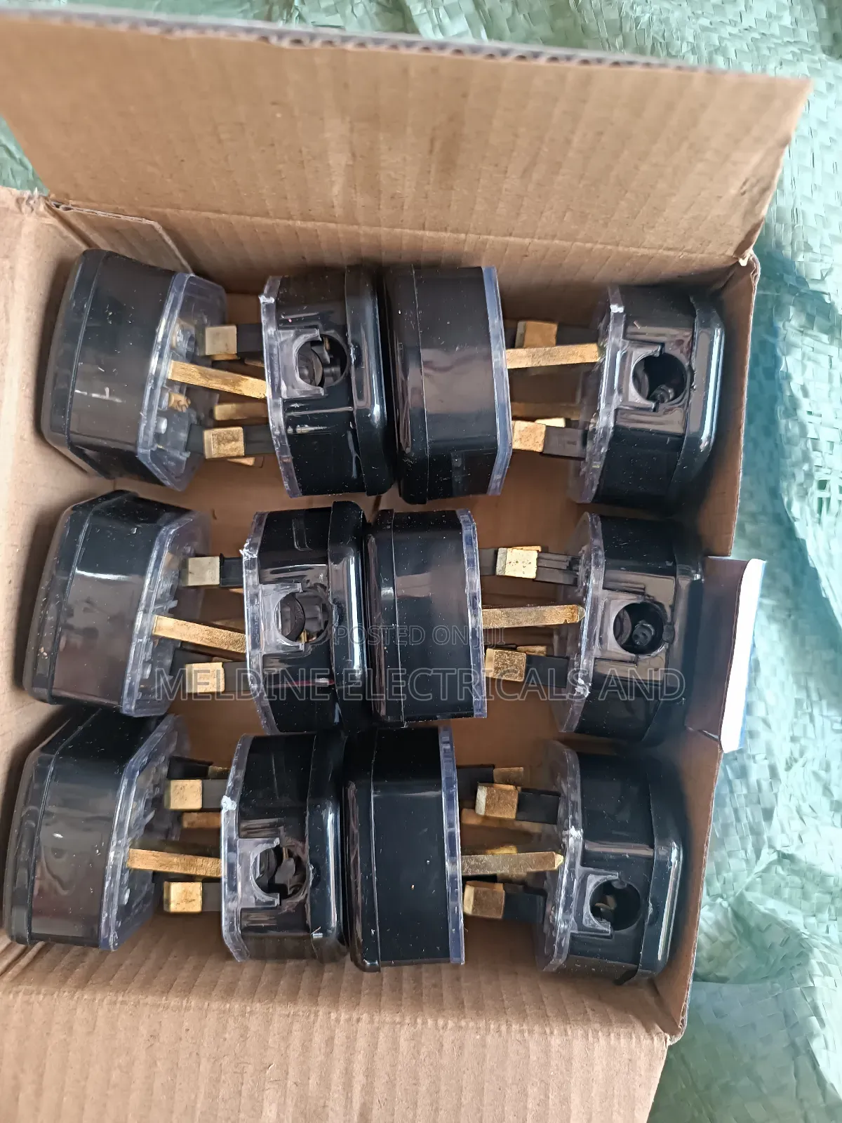 Top Plug 13A Fuses