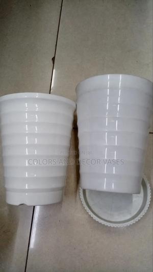 White Hard Spiral Vase - thumbnail 2