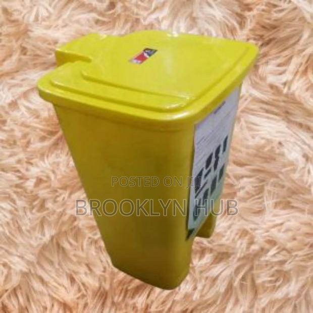 30 Litres Pedal Bin for Trash Management