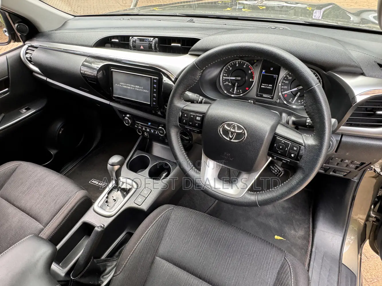 Toyota Hilux 2020 Green