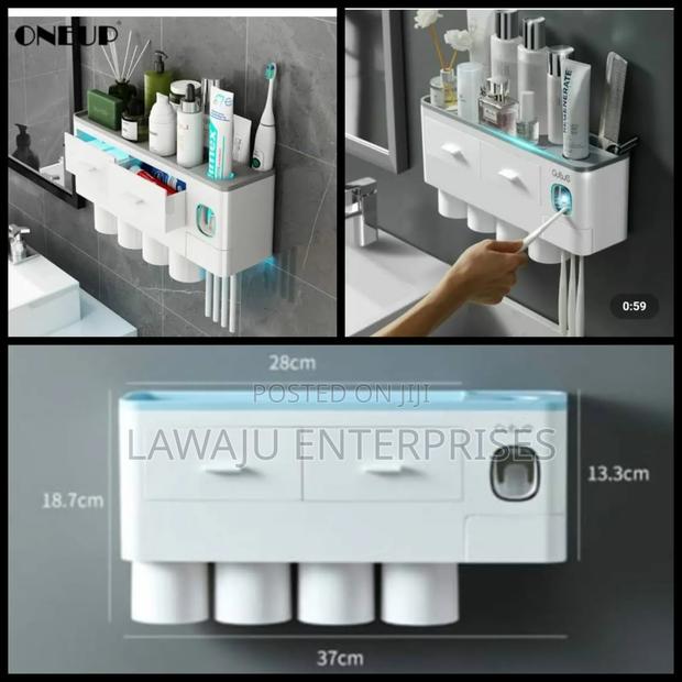 4 Cups Luxury Toothbrush Holder - main view
