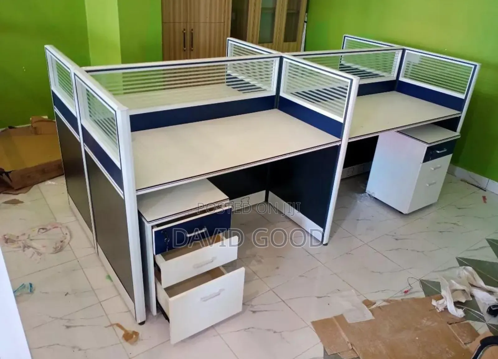 Imported 4way Working Station