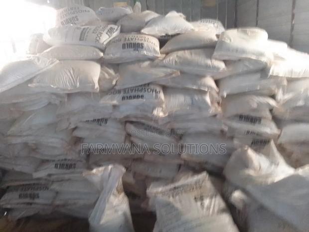 Phosphate Rock Fertilizer - thumbnail 2