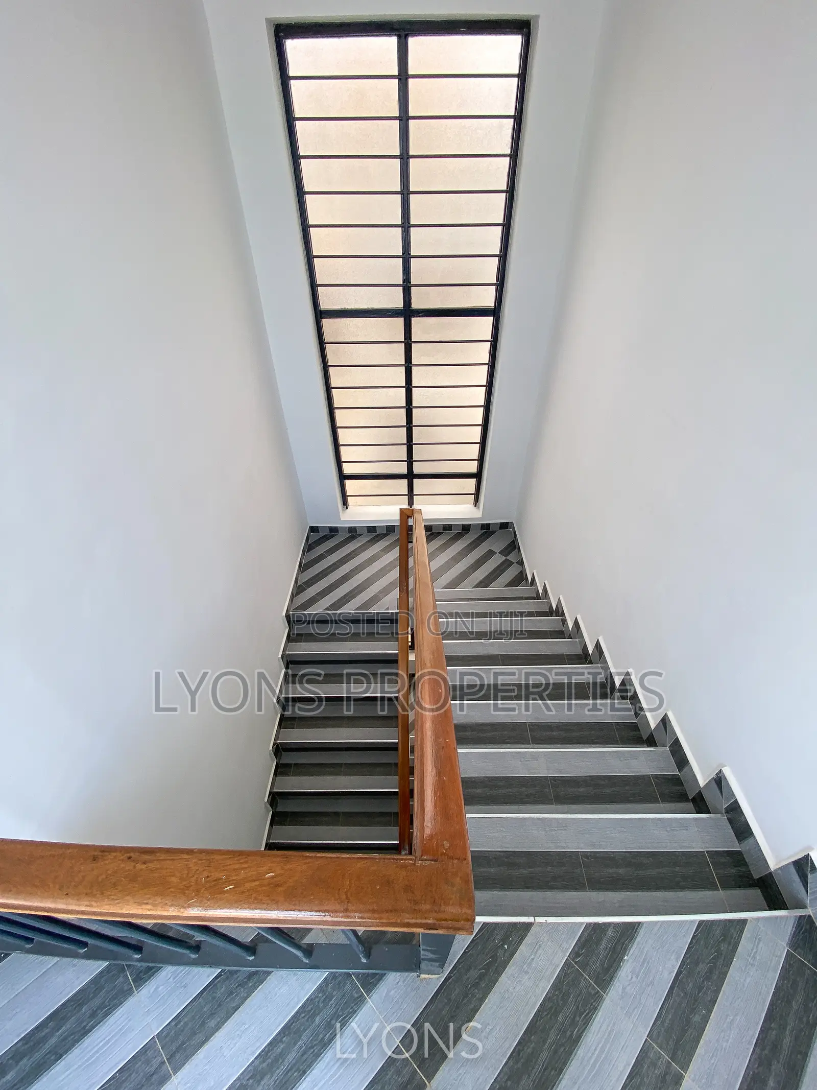 3bdrm Maisonette in Rimpa for rent