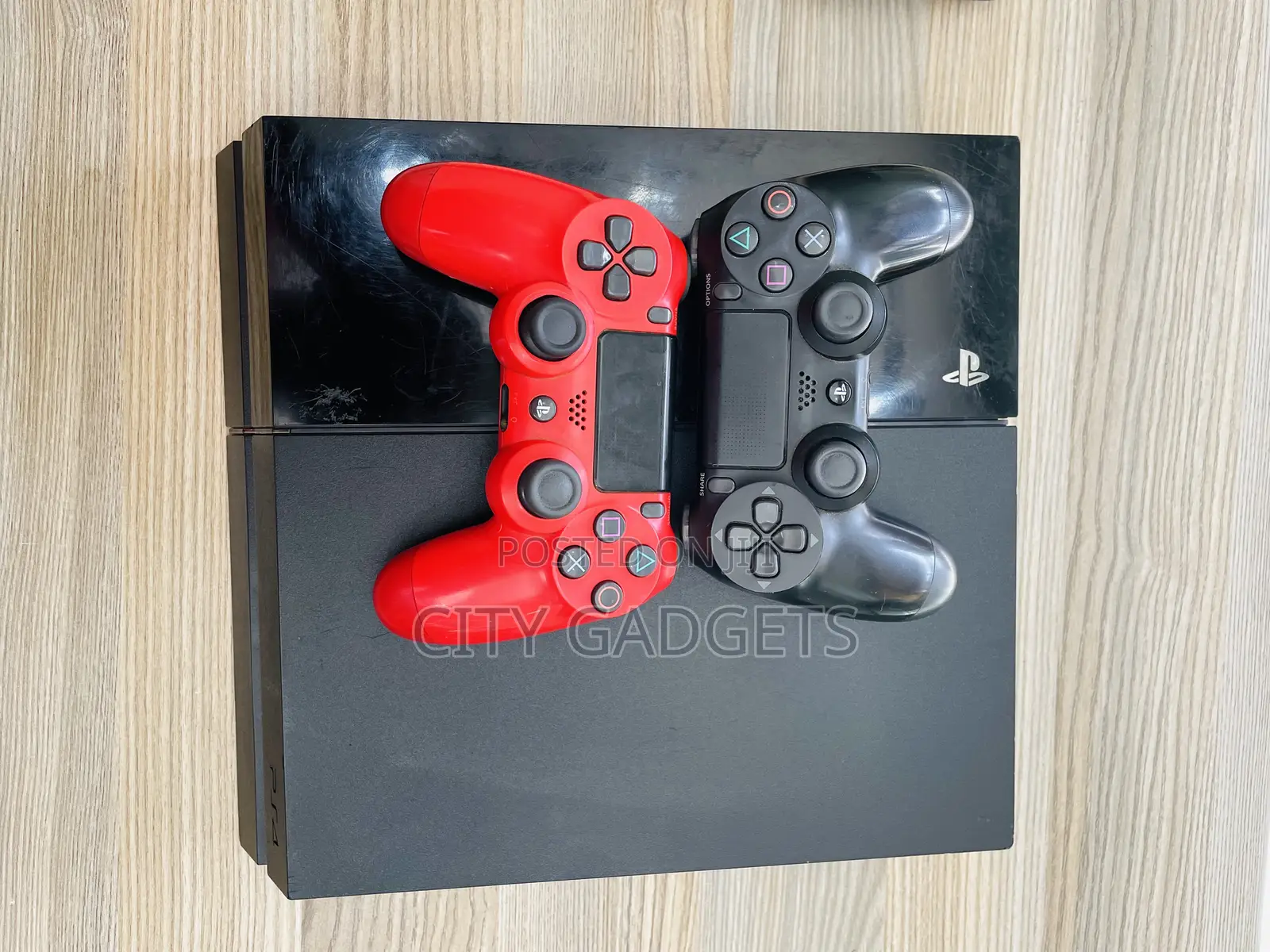 Standard Ps4 Standard With Games Including Fc 25