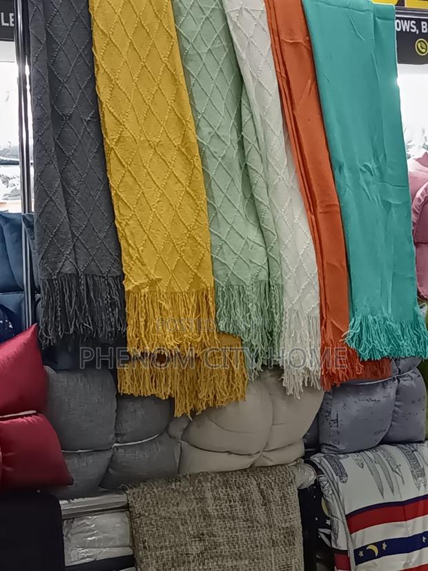 Decorative Fleece Blankets - thumbnail 2