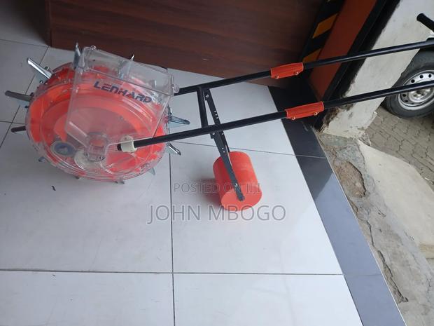 Seed Planter- Lenhard . - thumbnail 2