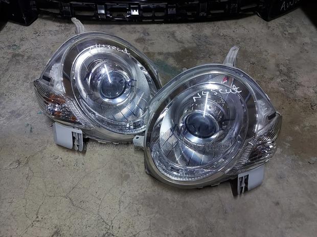 Sienta 2012 Headlight
