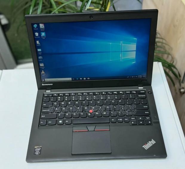 Laptop Lenovo ThinkPad X250 8GB Intel Core i5 HDD 500GB - thumbnail 2