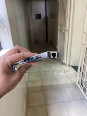 8 in 1 Type -C HUB /8 Ports HUB Type -C