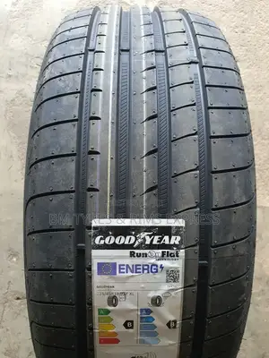 225 /45 R18 Goodyear