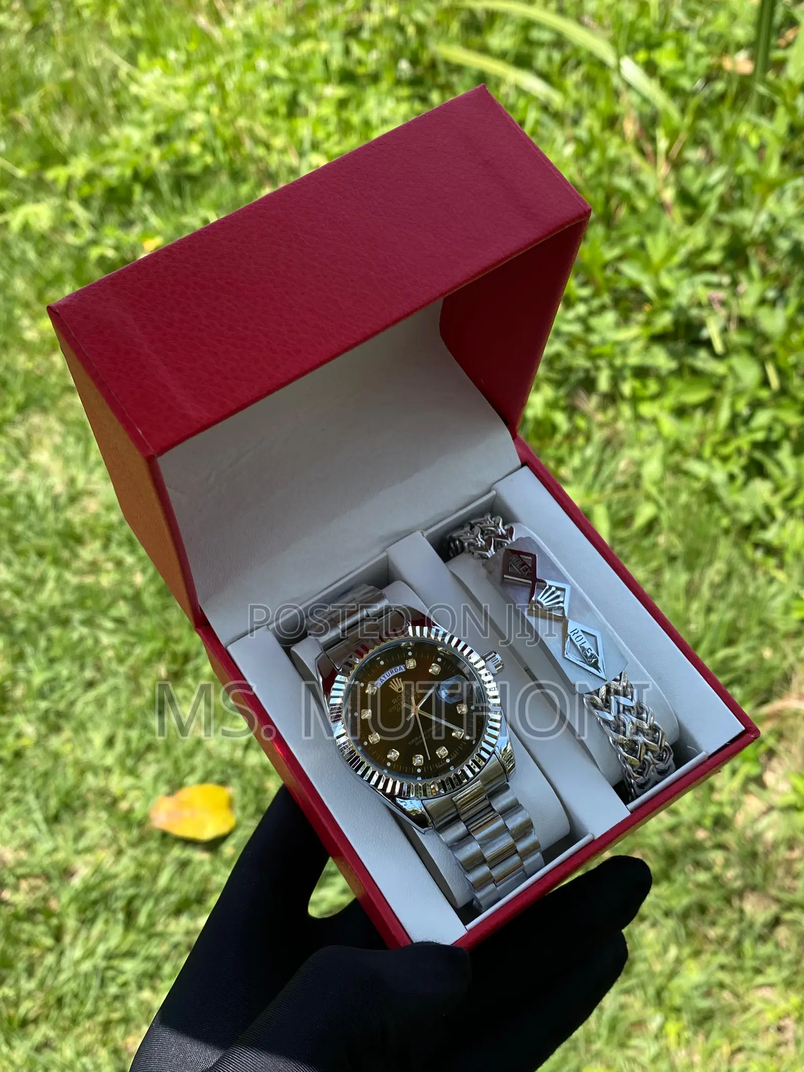 Wrist Watch X Bracelet Gift Set