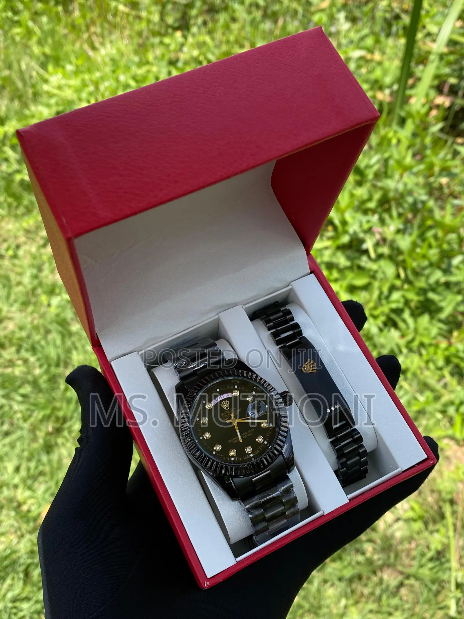 Wrist Watch X Bracelet Gift Set