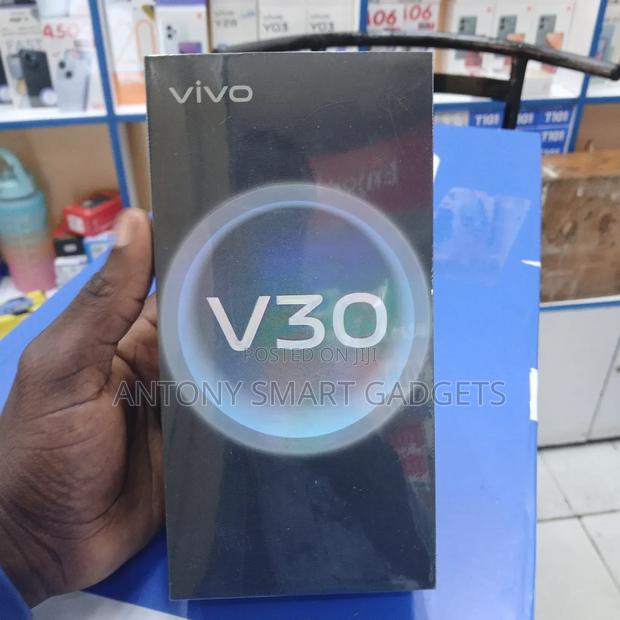 New Vivo V30 5G 256 GB Black - main view
