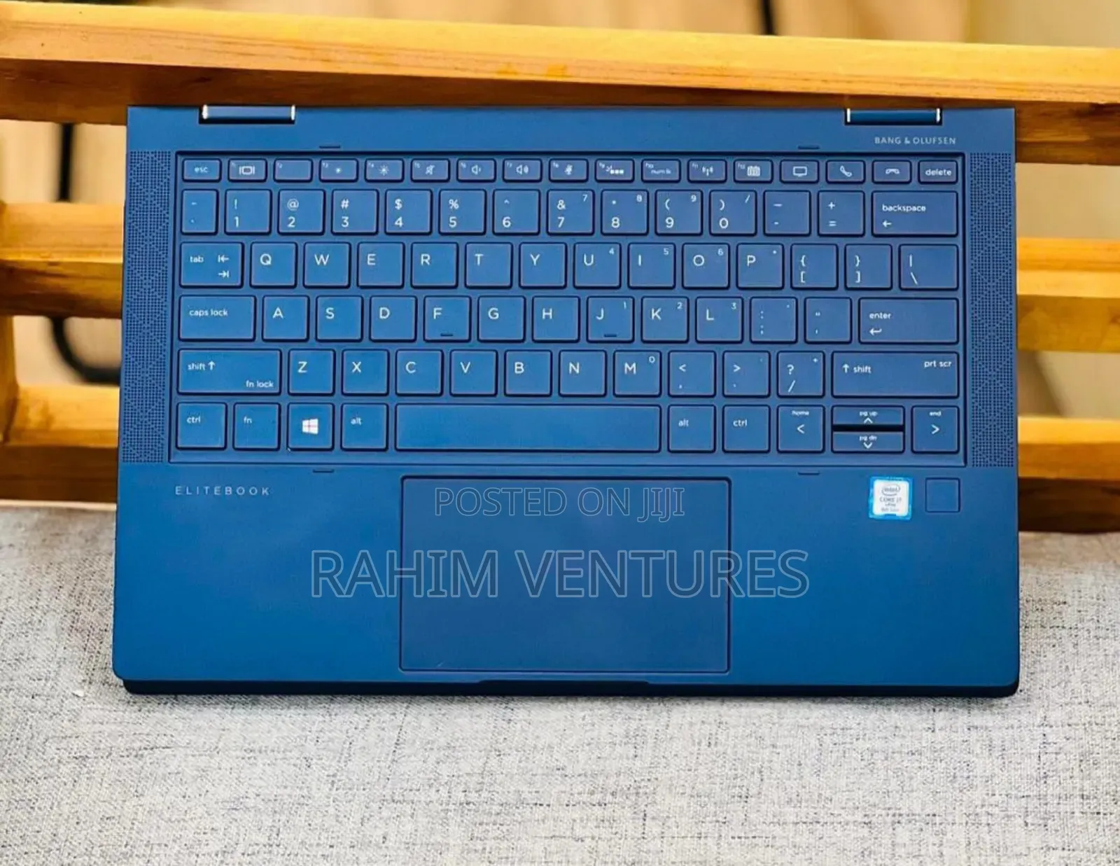 Laptop HP Dragonfly G4 8GB Intel Core i5 SSD 256GB