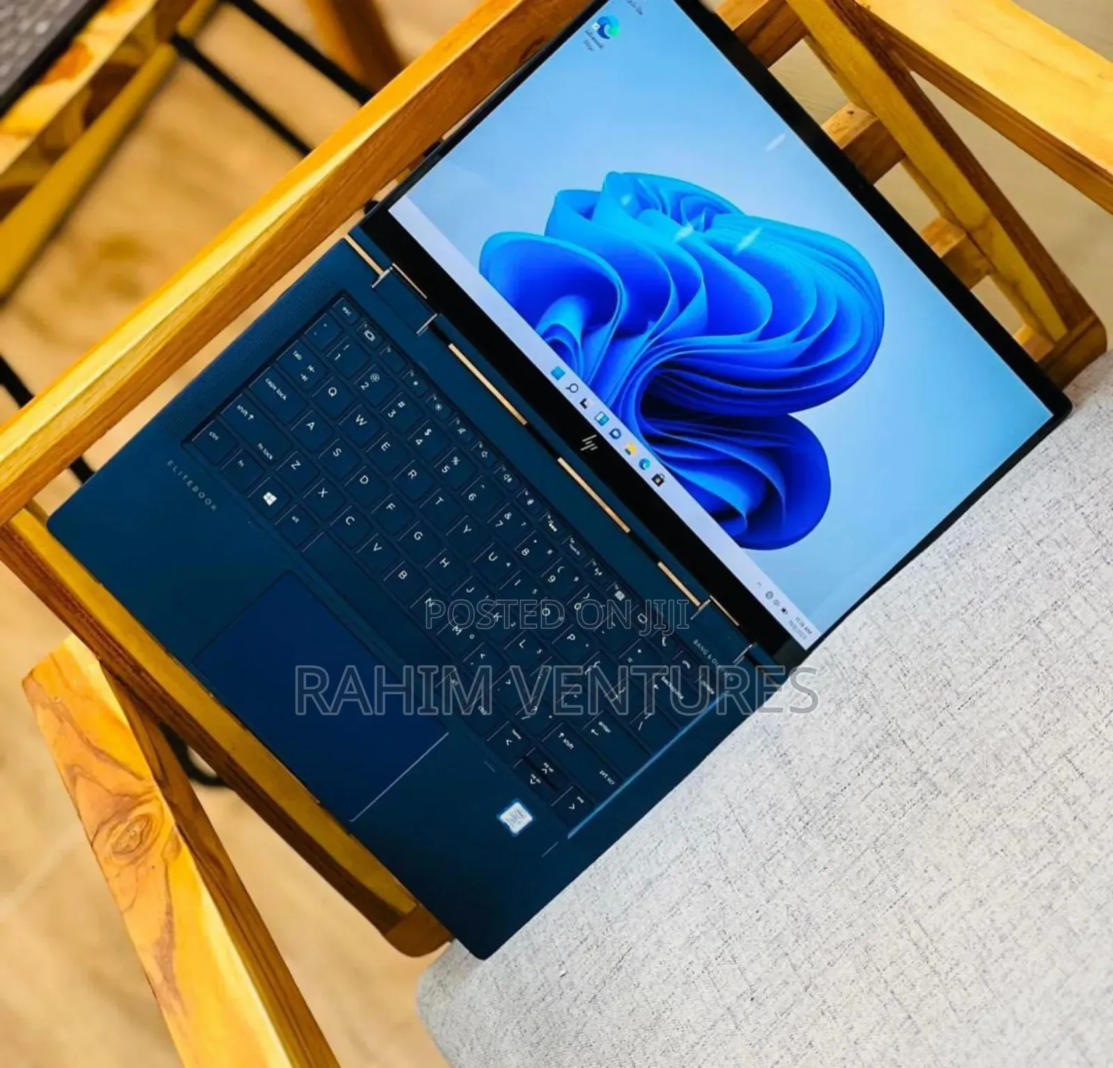 Laptop HP Dragonfly G4 8GB Intel Core i5 SSD 256GB