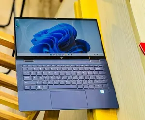Laptop HP Dragonfly G4 8GB Intel Core i5 SSD 256GB