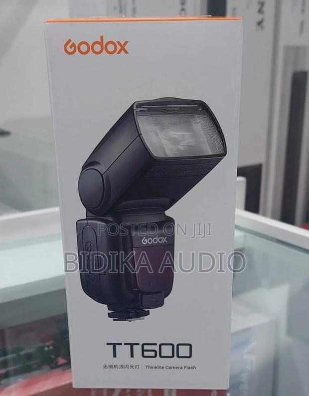 Tt600 Camera Flash/Speedlight - main view