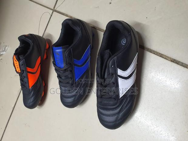 Tika Kid's Football Boots 31-36 - main view