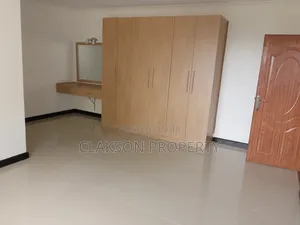 3bdrm Apartment in Kilimani for rent