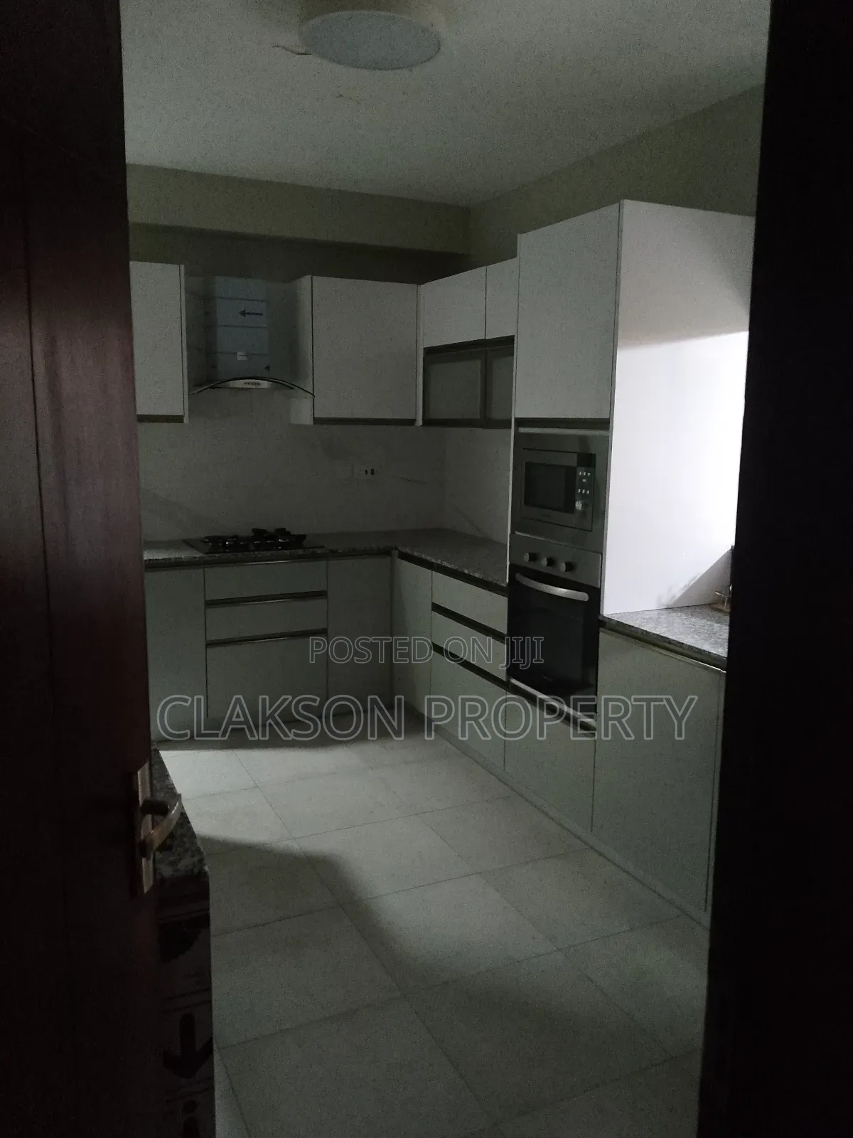 4bdrm Apartment in Kilimani for rent